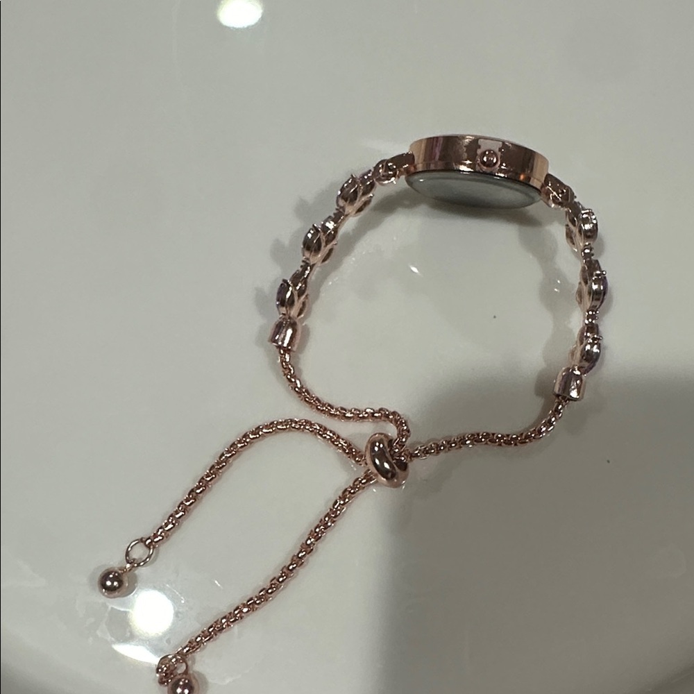 Chic Purple and Gold Women's Watch Bracelet NEW - Picture 3 of 6